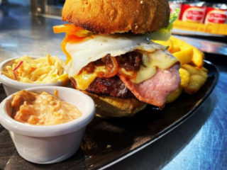 premium beef burger at the nags head restaurant in chichester